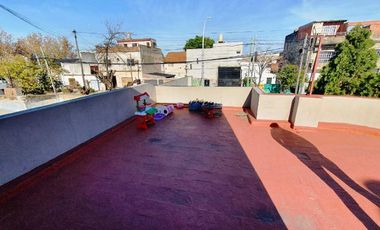 Casa PH en venta en Lanus Este
