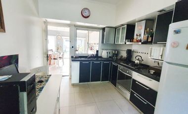 Casa PH en venta en Lanus Este