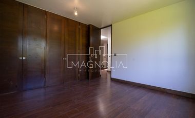 Casa en venta de 4 dorm. en Colina