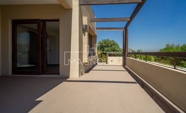 Casa en venta de 4 dorm. en Colina