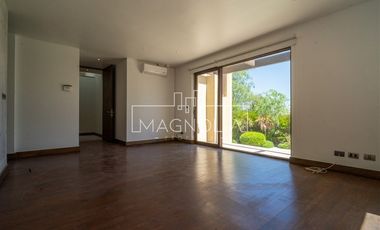 Casa en venta de 4 dorm. en Colina