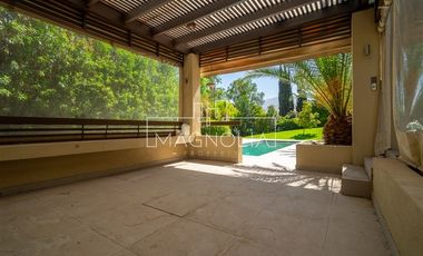 Casa en venta de 4 dorm. en Colina