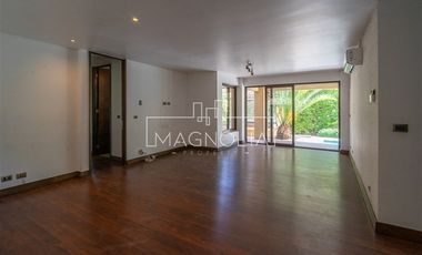 Casa en venta de 4 dorm. en Colina