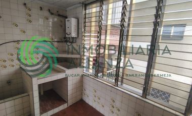 apartamento en arriendo en cabecera del llano. Cod A2046