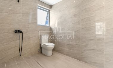 Casa en venta de 4 dorm. en Colina
