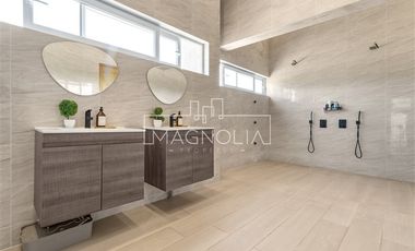 Casa en venta de 4 dorm. en Colina
