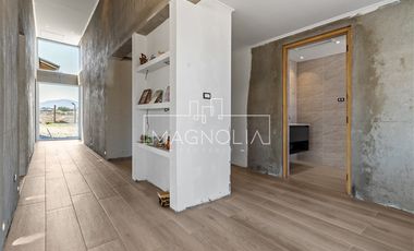 Casa en venta de 4 dorm. en Colina