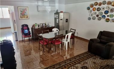 SE VENDE CASA REMODELADA EN CERRO VIENTO