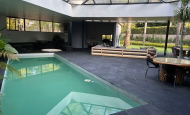 Casa en calle cerrada en Venta en Jardines del Pedregal