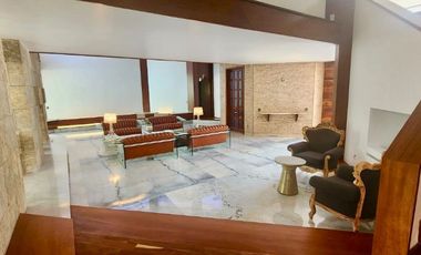 Casa en calle cerrada en Venta en Jardines del Pedregal