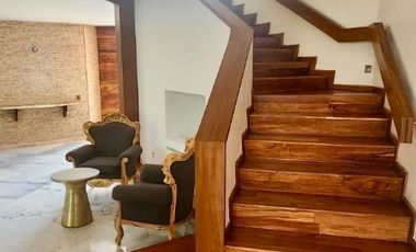 Casa en calle cerrada en Venta en Jardines del Pedregal