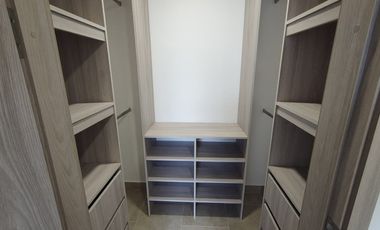 apartamento en arriendo en el corso. Cod A107349