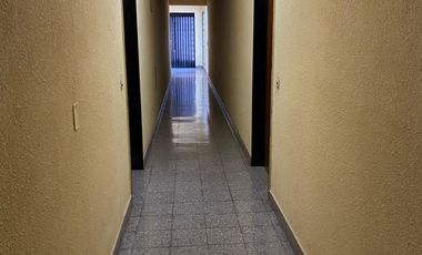 Departamento de 3 Amb. en Temperley.