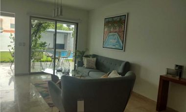 VENTA DE CASA CON ALBERCA JIUTEPEC MORELOS