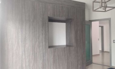 VENTA DE CASA CON ALBERCA JIUTEPEC MORELOS