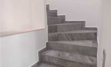 VENTA DE CASA CON ALBERCA JIUTEPEC MORELOS