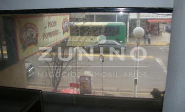 Importante local comercial en esquina, zona céntrica