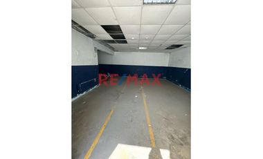 🔥 ¡Oportunidad Única en el Corazón de Piura! 🔥

📍 Local comercial en venta en zona estratégica: Av. Don Bosco con Jr. Libertad (referencia Av. Bolog