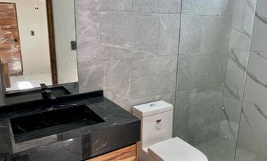 Casa en Fraccionamiento en Lomas de Atzingo Cuernavaca - ROQ-1189-Fr