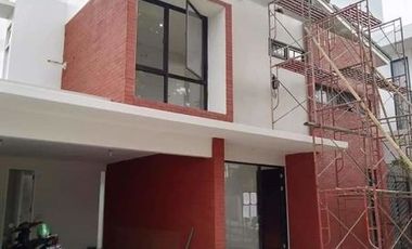 Rumah Baru Modern Minimalis Cluster Vassa Lake Cikarang Bekasi