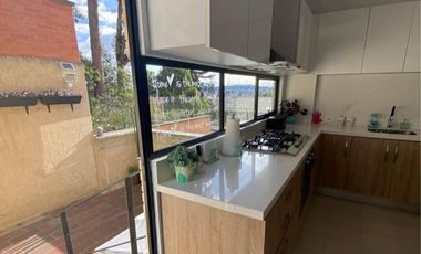 casa en venta en bosques de pinos. Cod V5059