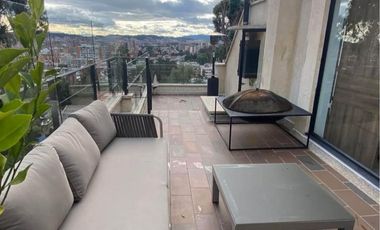 casa en venta en bosques de pinos. Cod V5059
