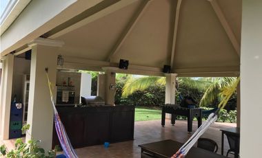 Espaciosa Residencia en Santa Clara (TPJ)