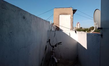 Departamento de 2 Ambientes en San Martín a una cuadra de Av. Balbin