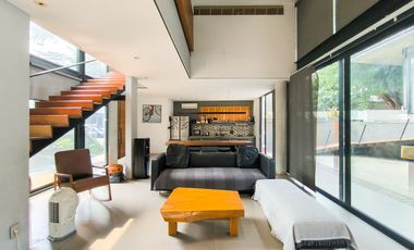 Rumah Hook 11 Menit ke Puri Indah Mall Siap Huni Hadap Utara J-44441