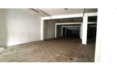 Se Alquilan Locales en Via España desde $1500, sobre via principal!!