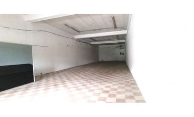 Se Alquilan Locales en Via España desde $1500, sobre via principal!!