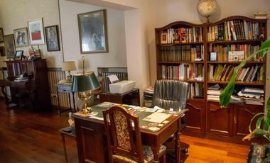 Casa en venta 4 ambientes con cochera y dependencia en Martinez