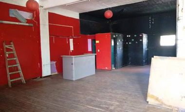 Local Comercia en centro de San Justo.