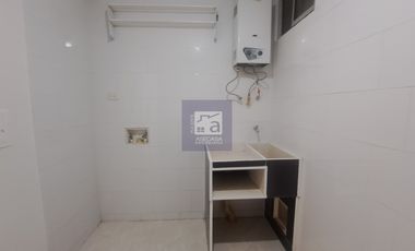 COD. 4206 - SE ARRIENDA APARTAMENTO - BARRIO: BOLIVAR
