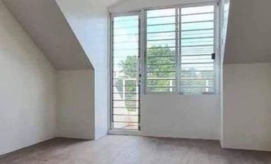 4 BEDROOM FOR LEASE IN PASAY
