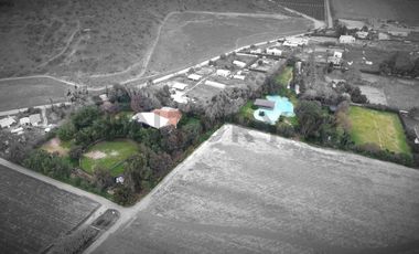 CENTRO DE EVENTOS Y TURISMO EN VENTA CURACAVÍ