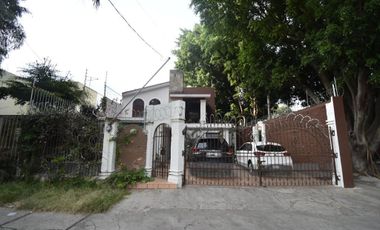 CASA EN ESQUINA PARA USO COMERCIAL EN RENTA SOBRE AVENIDA TEPEYAC