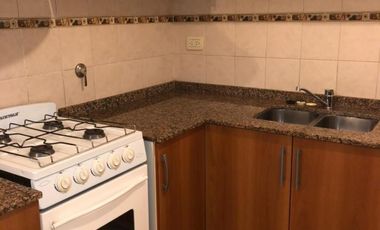 Departamento dos ambientes amplio, centro de San Miguel.