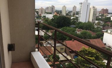 Departamento dos ambientes amplio, centro de San Miguel.
