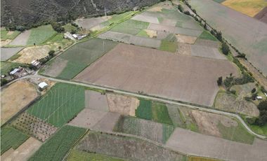 VENDO TERRENO 35,000 M2 SECTOR CHILCA OLLANTAYTAMBO CUSCO PERU