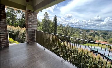 Casa Campestre en Rionegro, sector Tunel de Oriente