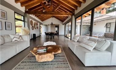 Casa Campestre en Rionegro, sector Tunel de Oriente