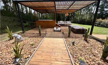 Casa Campestre en Rionegro, sector Tunel de Oriente