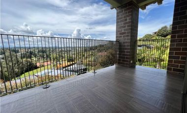 Casa Campestre en Rionegro, sector Tunel de Oriente