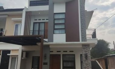 Rumah 2 Lantai Di BSD Kota Tangerang Dekat Pasar Modern Intermoda Nego Sampai Deal
