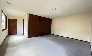 casa en arriendo en el pedregal-usaquén. Cod A8408298