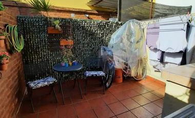 TRIPLEX  VENTA RAMOS MEJIA SUR 4 AMBIENTES