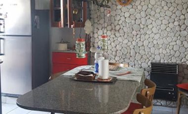 Casa sobre lote de 300m² en lo mejor de Ramos Mejía