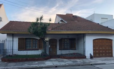 Chalet en Venta Ramos Mejia / La Matanza (A108 6669)