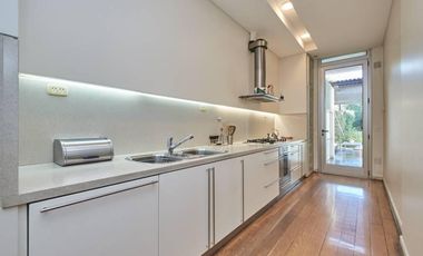 Casa / residencia 5 ambientes en venta - Barrio Parque